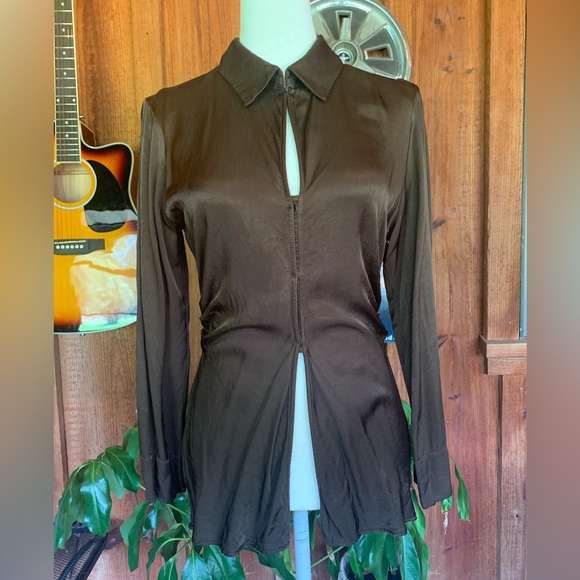 Zara Brown Long Sleeve Top Shirt Ruching Size M Viscose/Rayon - Picture 3 of 16